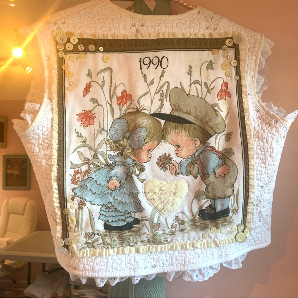 UPCYCLED Vintage Style White Vest with Embroidered Design